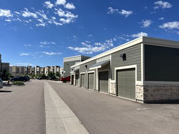 Private attached/detached garages available